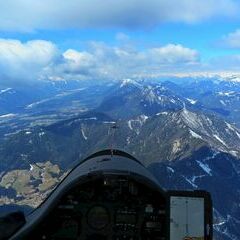 Flugwegposition um 09:40:38: Aufgenommen in der Nähe von Gemeinde Bad Bleiberg, Österreich in 2489 Meter